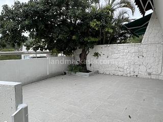 Chung Hom Kok - Jadebeach Villa 02