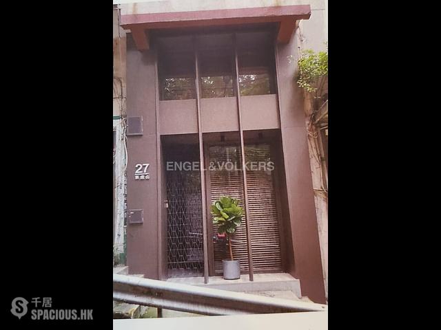 Sai Ying Pun - 27, Eastern Street 01