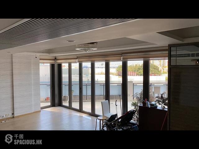 Tung Chung - The Visionary Duplex Tower 1 01