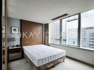 Wan Chai - Convention Plaza Apartments 04