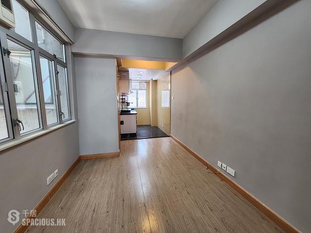 Sai Ying Pun - 301, Queen's Road West 01