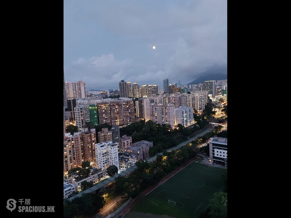 Mong Kok - Paradise Square 01