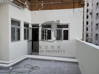 Sheung Wan - Des Voeux Building 02