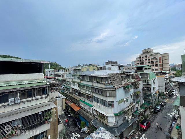 Xinyi - No. XX, Alley 24, Lane 284, Wuxing St, Xinyi District, Taipei City, Taiwan 110 01