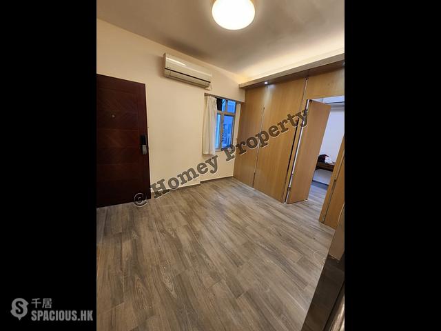 Tsim Sha Tsui - Luxury Court 01