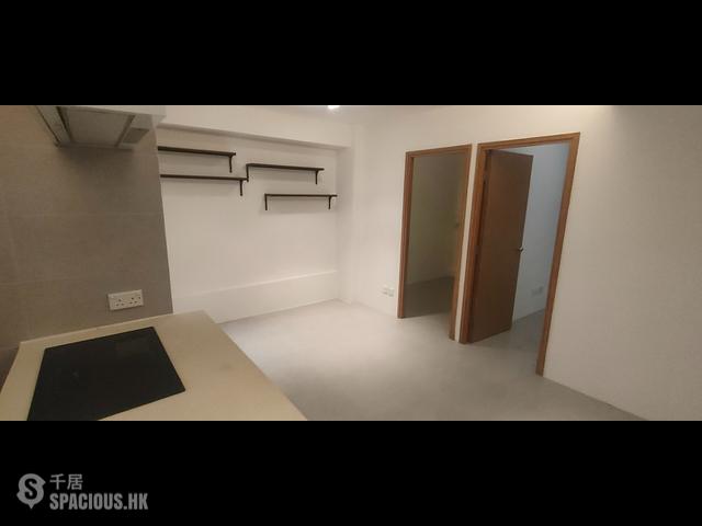 Wan Chai - 75, Queen's Road East 01