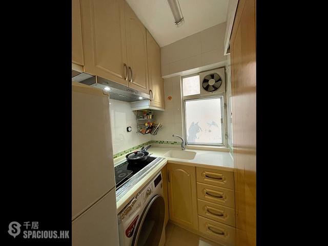 Causeway Bay - 22-23, Shepherd Street 01