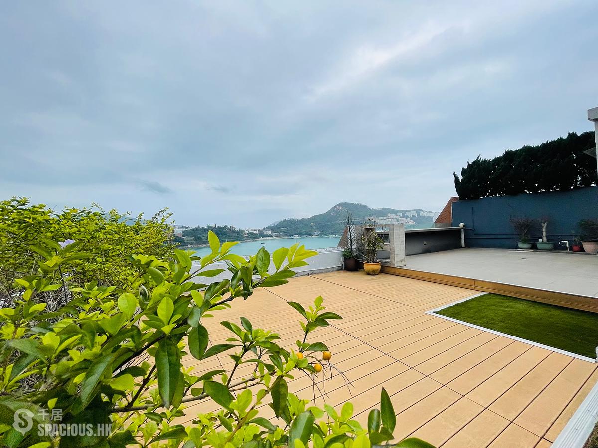Chung Hom Kok - Cypresswaver Villas 01