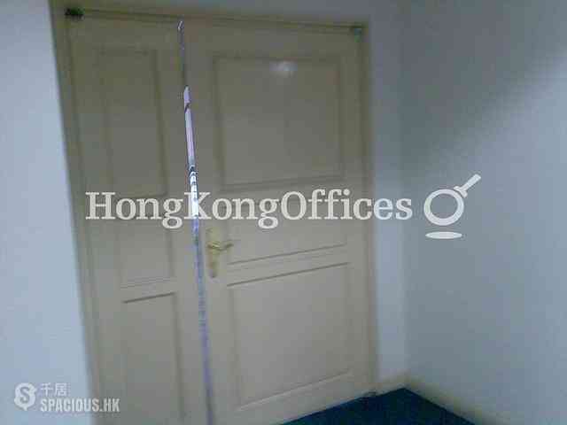 Tsim Sha Tsui - Mira Place Tower A 06