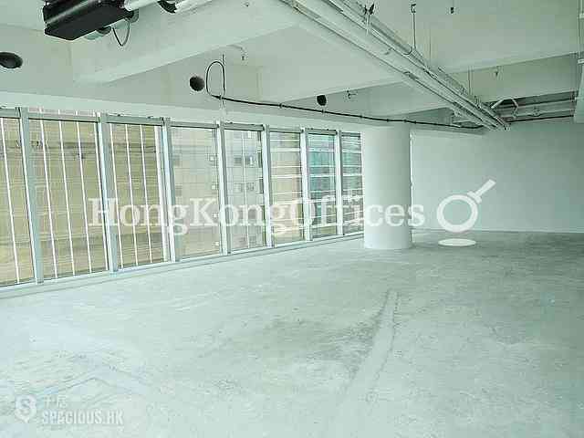 Sheung Wan - Golden Centre 04