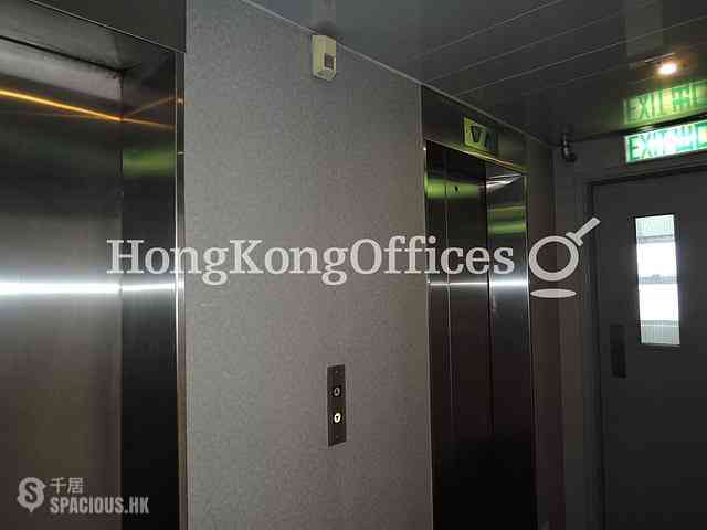 Wan Chai - Lee West Commercial Building 09