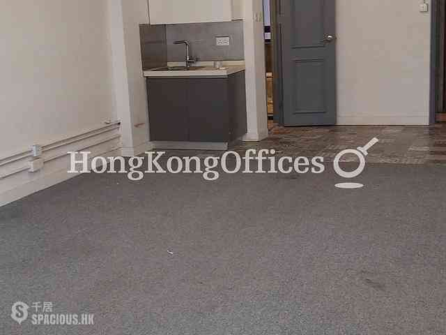 Sheung Wan - Connaught Harbour Front House 04