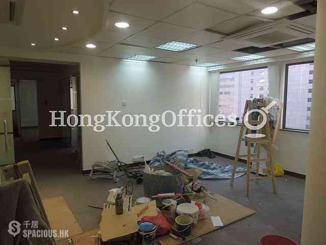 Wan Chai - Golden Star Building 08