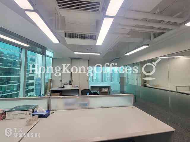 Sheung Wan - Golden Centre 06