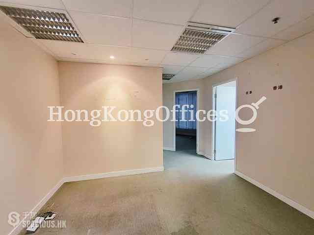 Admiralty - Lippo Centre - Tower 2 03