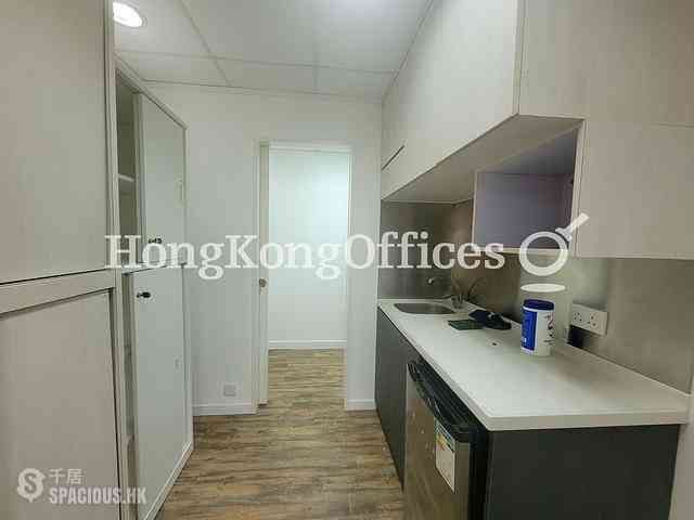 Wan Chai - Harcourt House 08