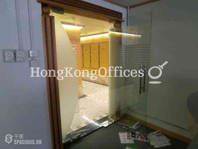 Sheung Wan - Shun Tak Centre - China Merchants Tower 06