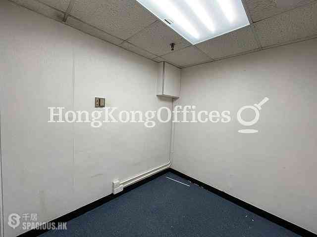 Tsim Sha Tsui East - New Mandarin Plaza - Tower B 03