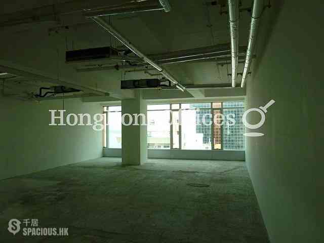 Sheung Wan - FWD Financial Centre 02