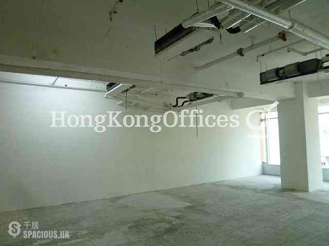 Sheung Wan - FWD Financial Centre 03