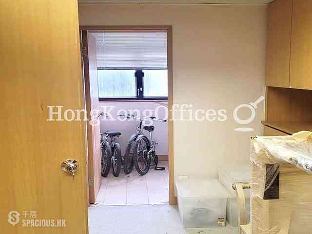 Causeway Bay - Parkview Commercial Building 04