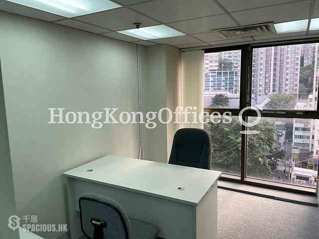 Sheung Wan - The Centre Mark 05