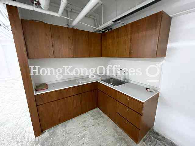Wan Chai - Greatmany Centre 06