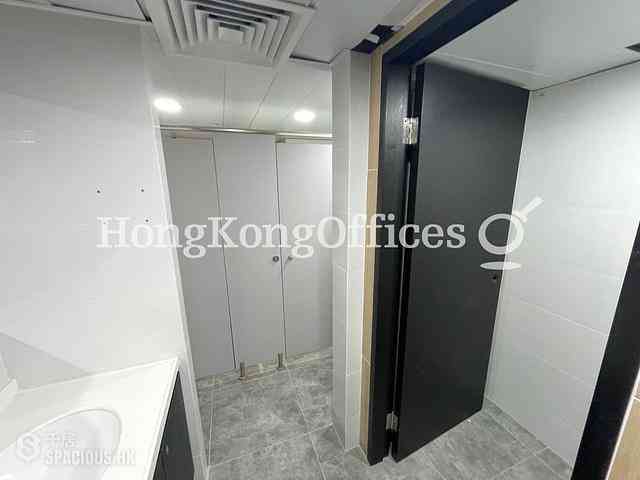 Wan Chai - Greatmany Centre 07