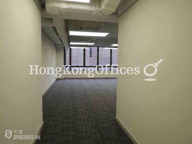 Wan Chai - Lucky Centre 02