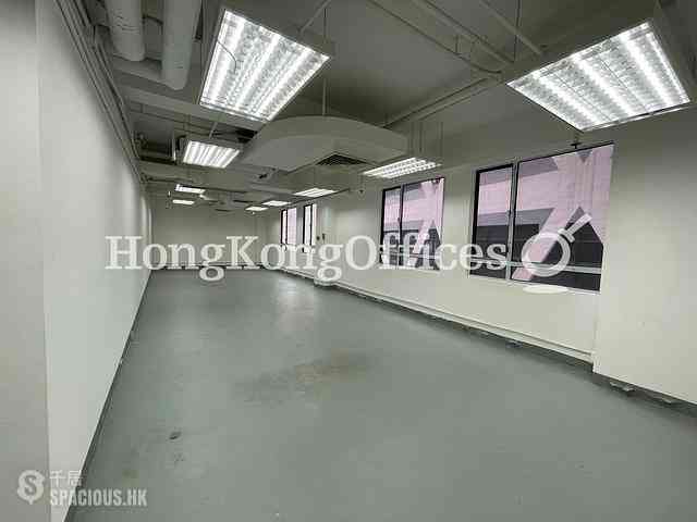 Sheung Wan - Nan Dao Commercial Building 09