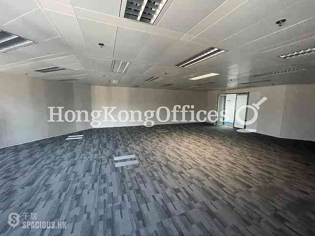 中环 - The Center 07