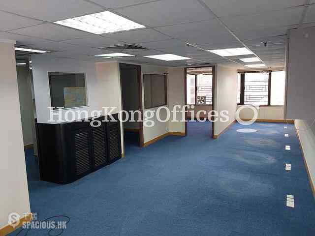 Wan Chai - Tung Wai Commercial Building 05