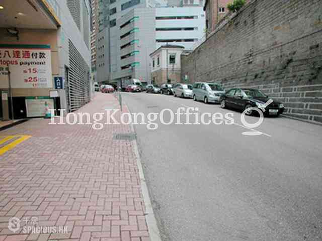 Central - Universal Trade Centre 06