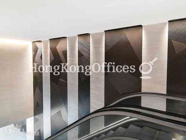 Sheung Wan - Golden Centre 06