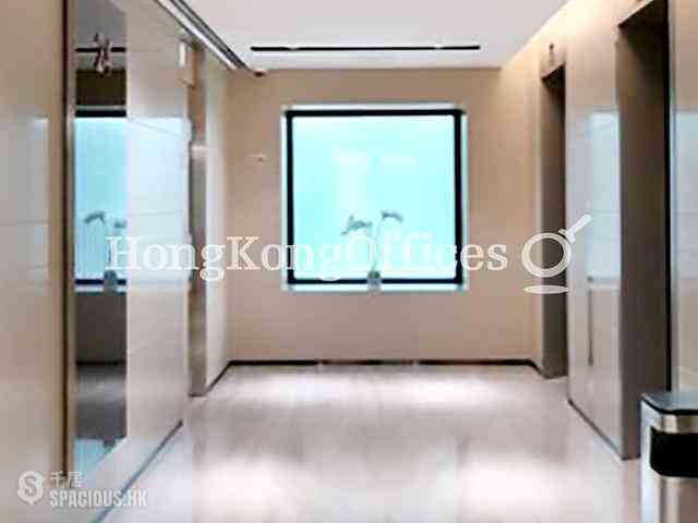 Sheung Wan - Golden Centre 08