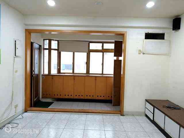 Sanchong - No. XXX, Houzhuwei Street, Sanchong District, New Taipei City, Taiwan 241 02