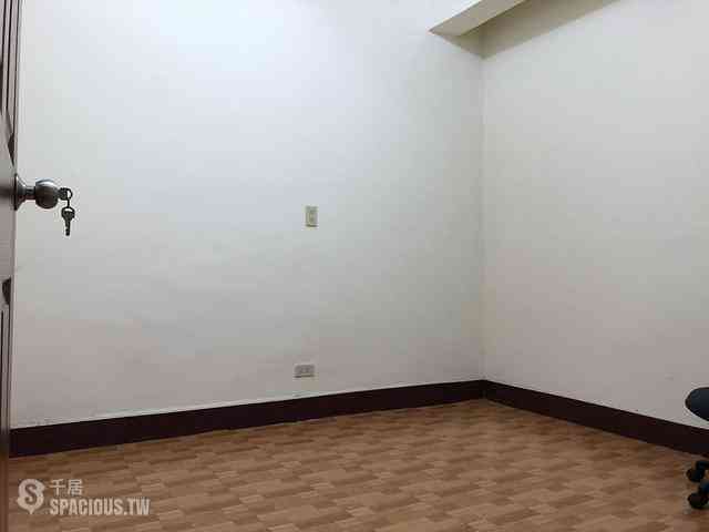 Sanchong - No. XX, Lane 76, Zhongyang North Road, Sanchong District, New Taipei City, Taiwan 241 03