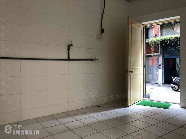 Sanchong - No. X, Lane 115, Datong North Road, Sanchong District, New Taipei City, Taiwan 241 04