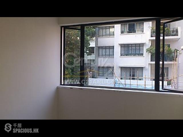 Happy Valley - 15-21, Broom Road 01