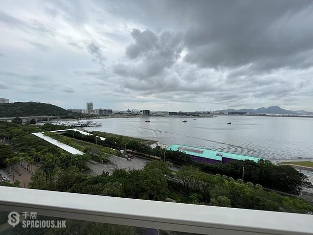 Tung Chung - Coastal Skyline Phase 4 Le Bleu Deux Block 2 01