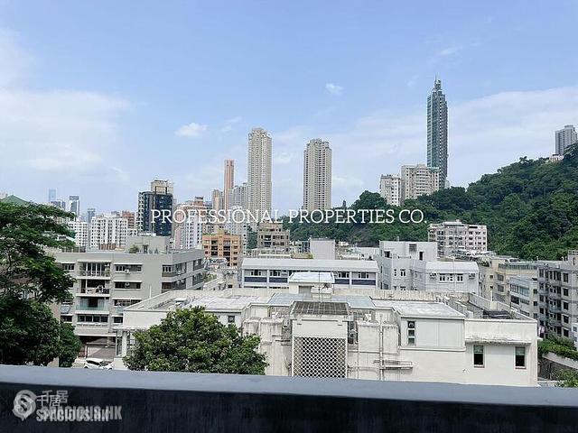 Happy Valley - 11-15, Briar Avenue 01