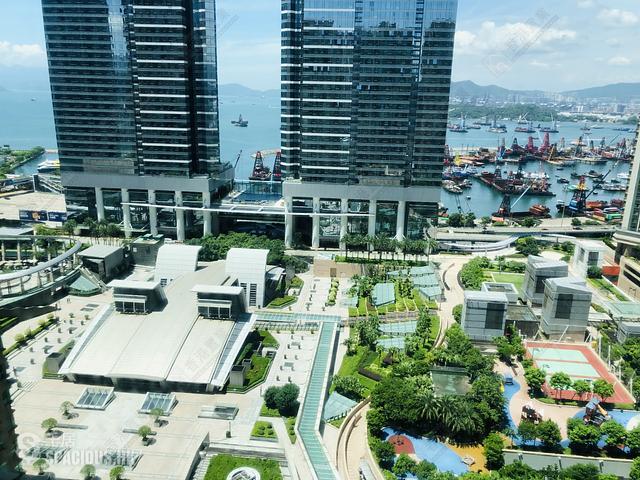 West Kowloon - The Waterfront Phase 2 01