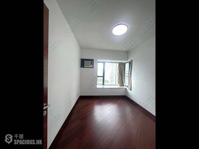 Tai Kok Tsui - The Long Beach Tower 2 01