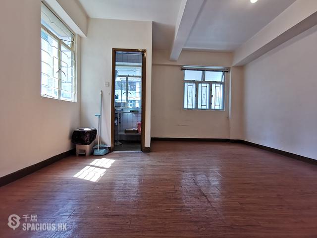 Kennedy Town - Kam Po Mansion 01