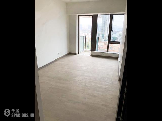 To Kwa Wan - 93, Pau Chung Street 01