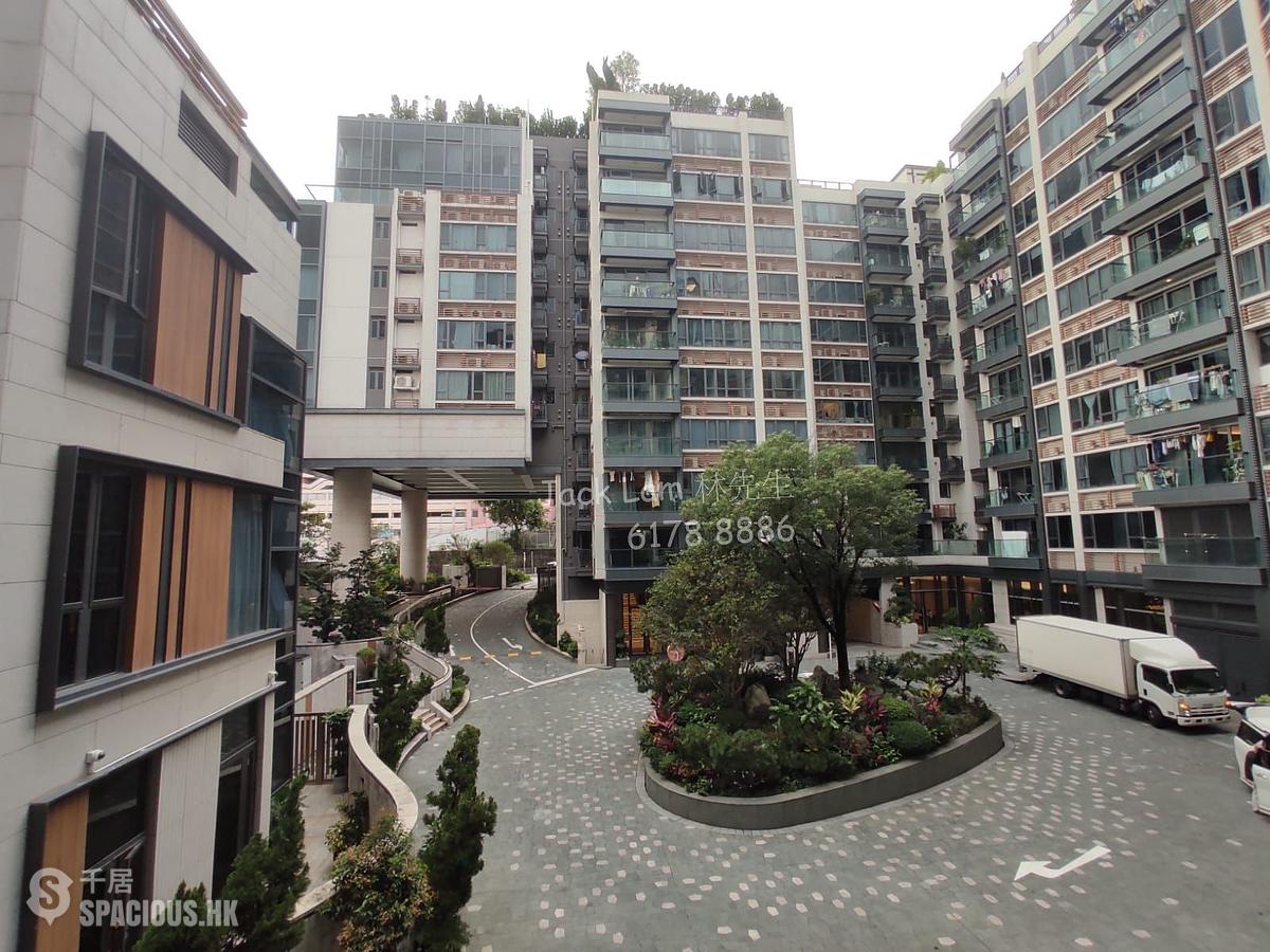 Kowloon Tong - Parc Inverness Block 5 01