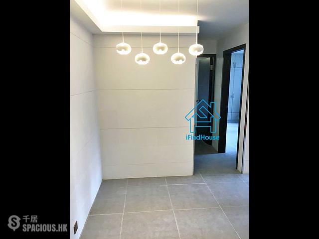Tai Koo Shing - Tai Koo Shing Sing Fai Terrace Kam Sing Mansion 01