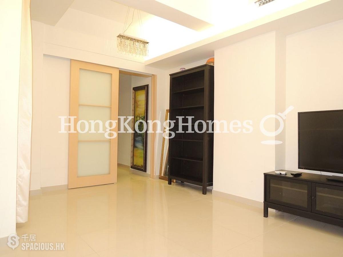 Happy Valley - 4, Shing Ping Street 01