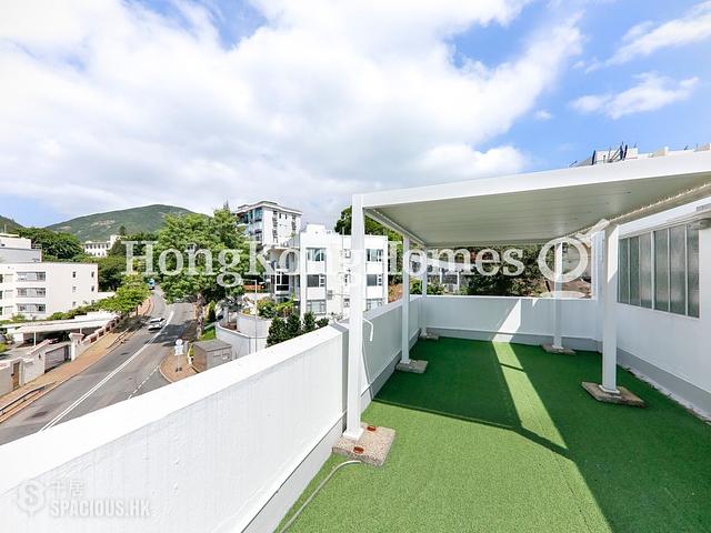Chung Hom Kok - Beaulieu 01