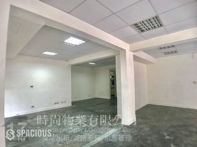 Xinyi - No. XX, Lane 120, Yongji Road, Xinyi District, Taipei City, Taiwan 110 01